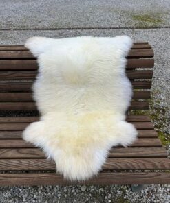 Fell-shop_LammfellNaturbunt