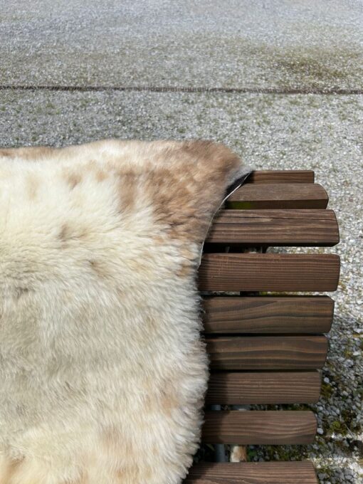 Fell-shop_Einheimisches Lammfell