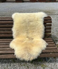 Fell-shop_Einheimisches Lammfell