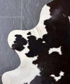 Fell-shop_Kuhfell-schwarz-weiss