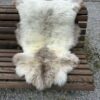 Fell-shop_LammfellNaturbunt