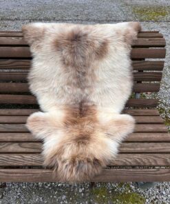 Fell-shop_LammfellNaturbunt