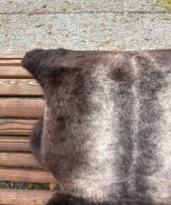 Fell-shop_LammfellNaturbunt