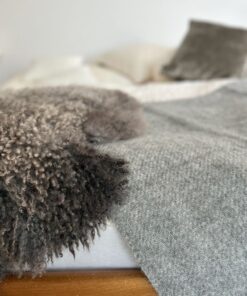 Fell-shop_Wolldecke_grau
