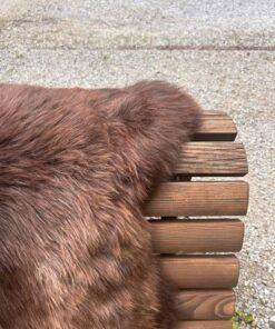 Englisches Lammfell naturbunt intensivbraun samtig weich L Unikat Teddybär – Fell-shop.ch Zürich