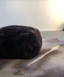 Fell-shop_Naturfell-Hocker