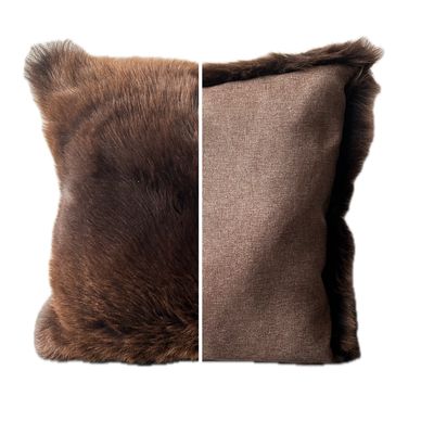 Fell-shop_LammfellKissenNaturbraun