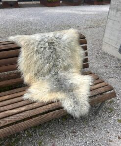 Fell-shop_norwegischesPelzschaffel