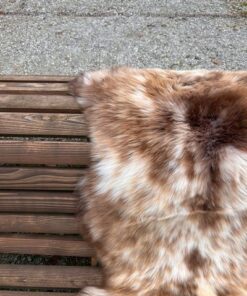 Fell-shop_LammfellNaturbunt