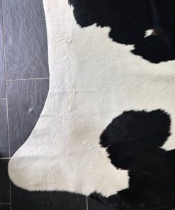 Fell-shop_Kuhfell_schwarz-weiss