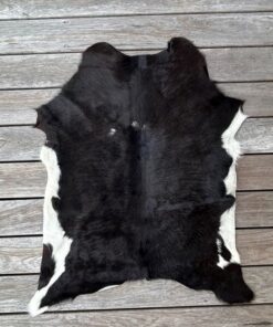 Kalbfell dunkelbraun schwarz unifarben mit weissen Flankenzeichnungen XL – Unikat – Fell-shop.ch Zürich